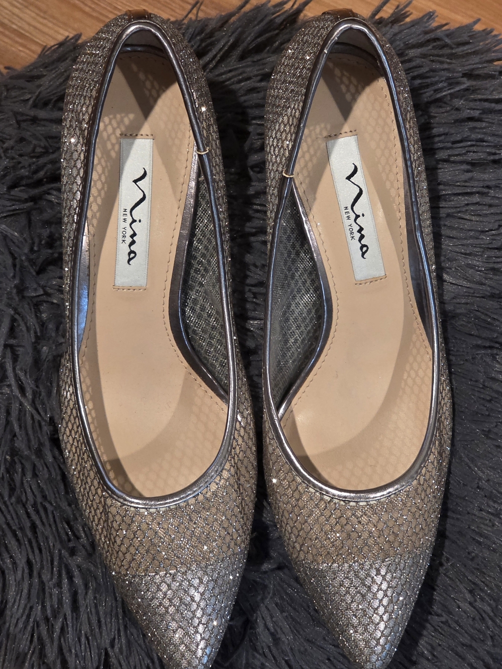 ANNA New York Metallic Bronze Pointed-Toe Flats
